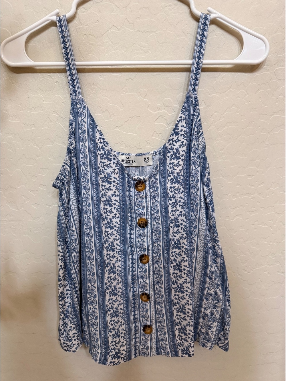 Hollister cropped tank top blouse